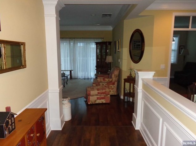 5123 Warrens Way, Midvale, NJ 07465