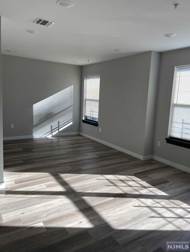 77-83 Park Ave #207, Paterson, NJ 07501