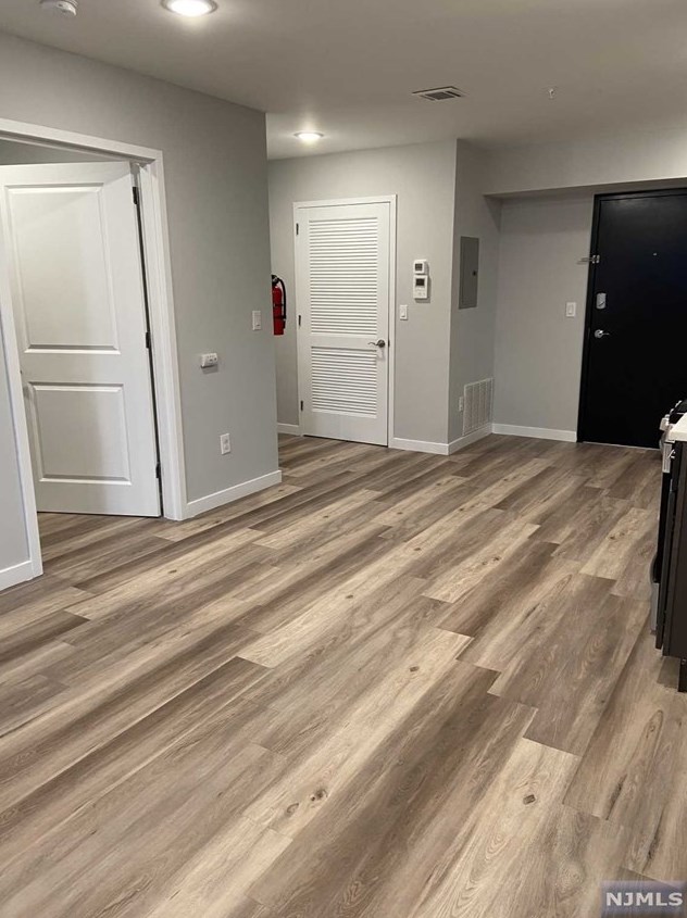 85-87 Park Ave #304, Paterson, NJ 07501