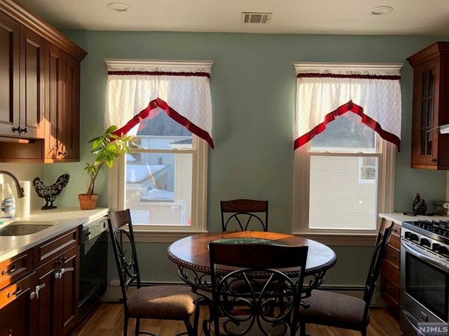 142 Midland Ave, Outwater, NJ 07026
