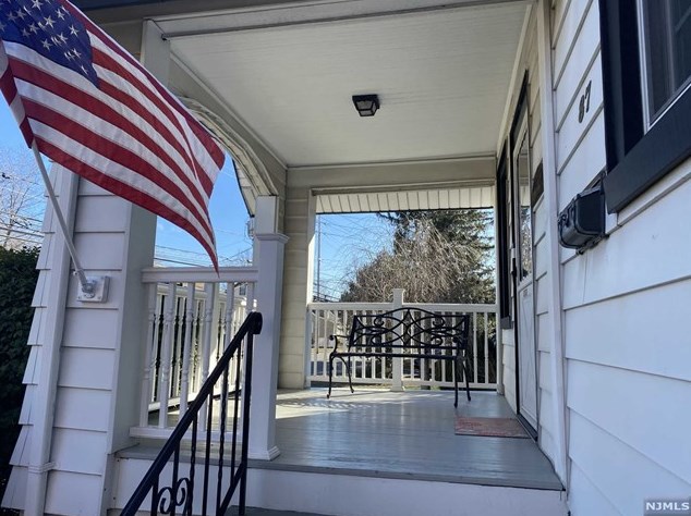 87 Mehrhof Rd, Little Ferry, NJ 07643-2022