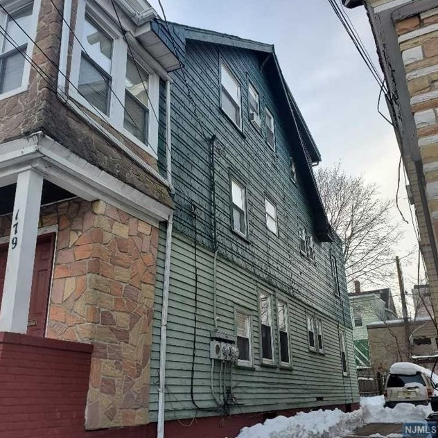 179 Schuyler Ave, Newark, NJ 07112