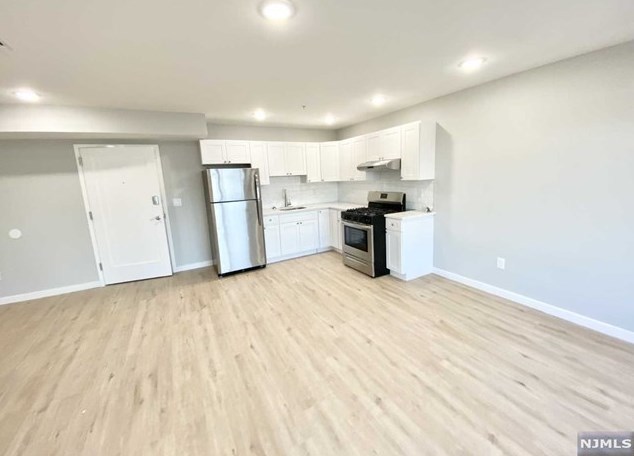188 Lafayette St, Paterson NJ  07501-1112 exterior