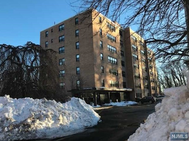 2348 Linwood Ave #4n, West Fort Lee, NJ