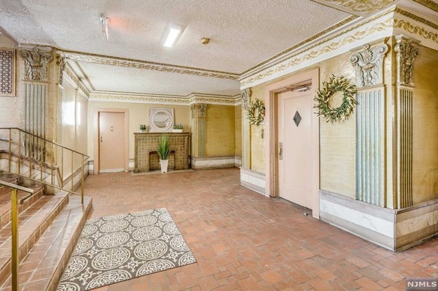 5911 Kennedy Blvd #f2, West New York, NJ 07093