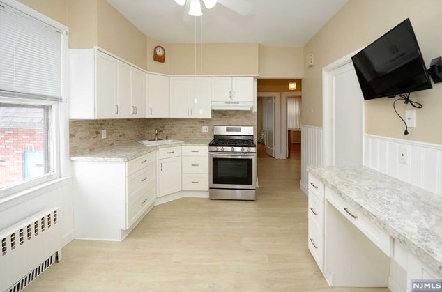 1014 88th St, North Bergen, NJ 07047