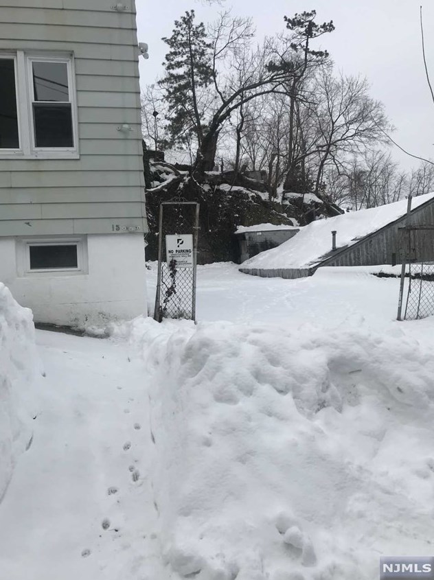 13-17 White St, Paterson, NJ 07522
