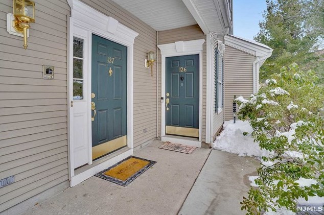 126 Riverwalk Way, Clifton, NJ 07014