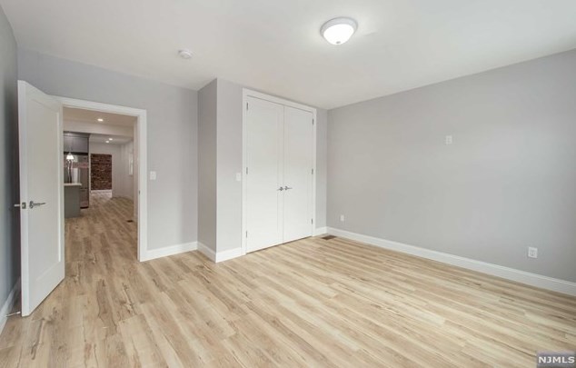 80 Belmont Ave, Jersey City NJ  07304-3012 exterior