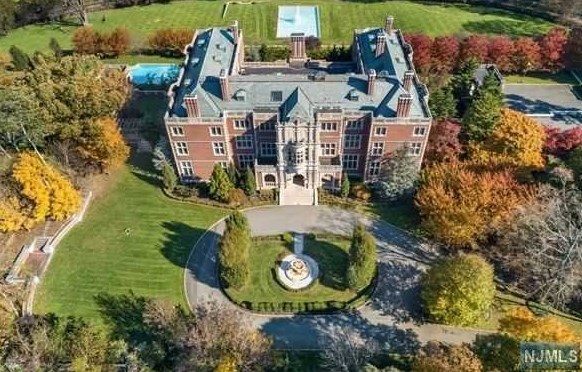 675 Ramapo Valley Rd, Mahwah, NJ 07430