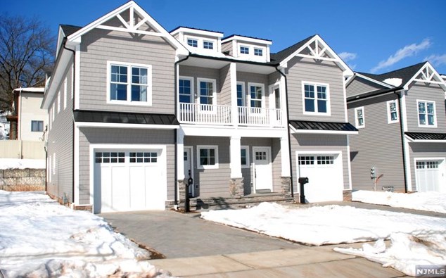 279 Oldfield Ave #1, Hasbrouck Heights, NJ 07604