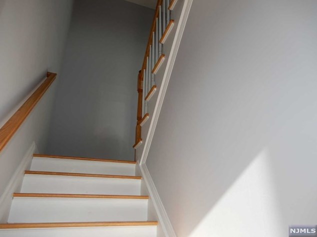 533 Broadway #2, Elizabeth, NJ 07206