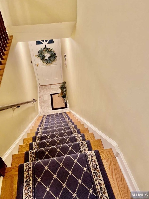 185 Palisade Ave, Englewood NJ  07631-3151 exterior