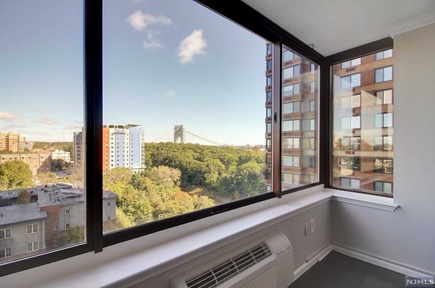 100 Old Palisade Rd #2013, West Fort Lee, NJ 07024