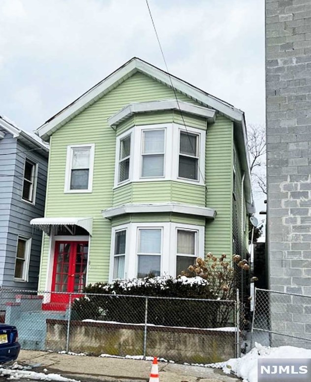 453 Summer St, Paterson, NJ 07501