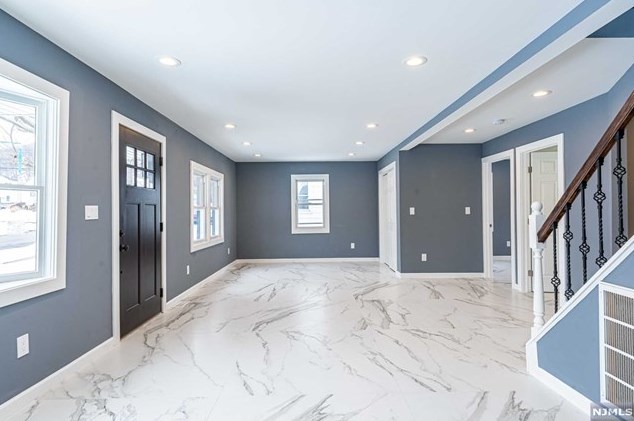 90 Livingston St, Clifton, NJ 07013-1364