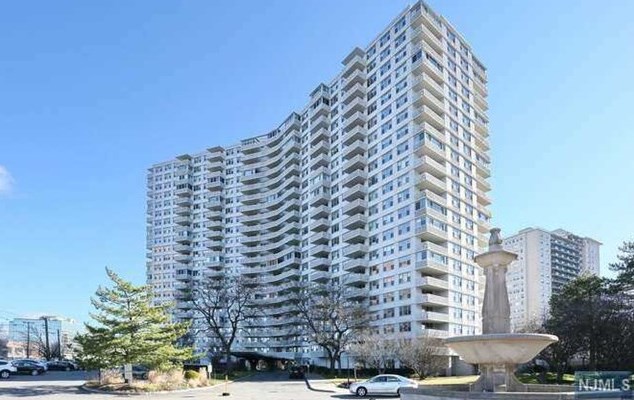 2100 Linwood Ave #3o, West Fort Lee, NJ 07024