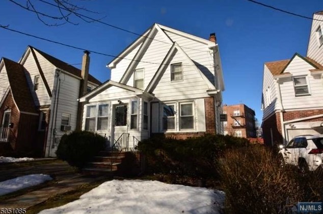 34 May St, Belleville, NJ 07109