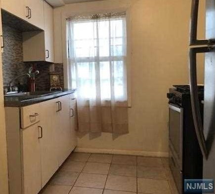 58 Redneck Ave #2, Little Ferry, NJ 07643