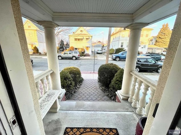 154 Hathaway St #2, Wallington, NJ 07057