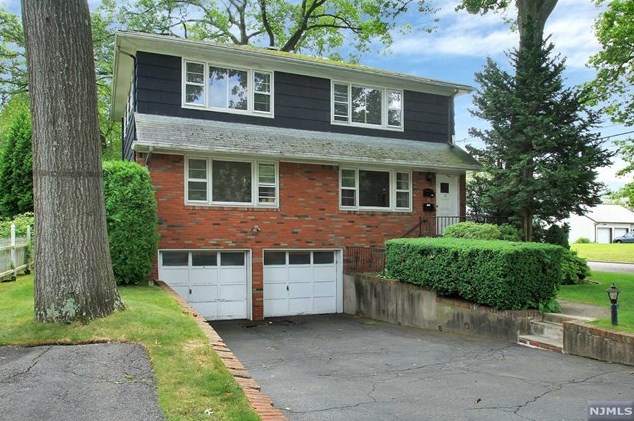 90 Cortland Pl #2nd Floor, Tenafly, NJ 07670