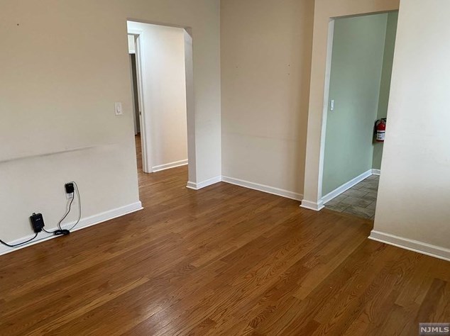 78 Gordon St #2fl, Ridgefield Park, NJ 07660