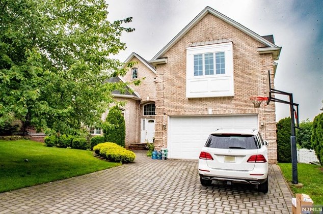 270 Marietta St, Englewood, NJ 07632