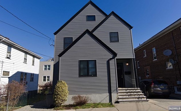 7 Laird Pl, Cliffside Park, NJ 07010