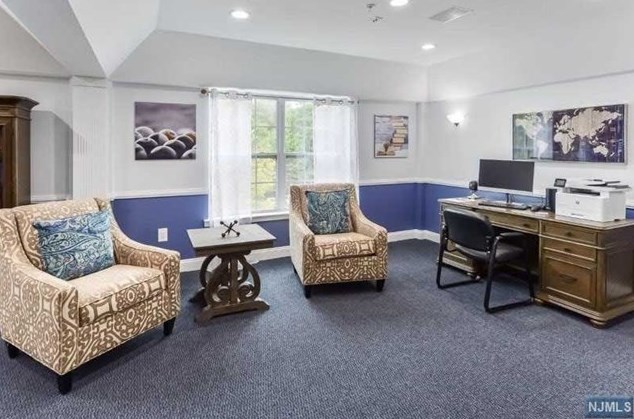 121 Courter Rd #27, Franklin Lakes, NJ 07417
