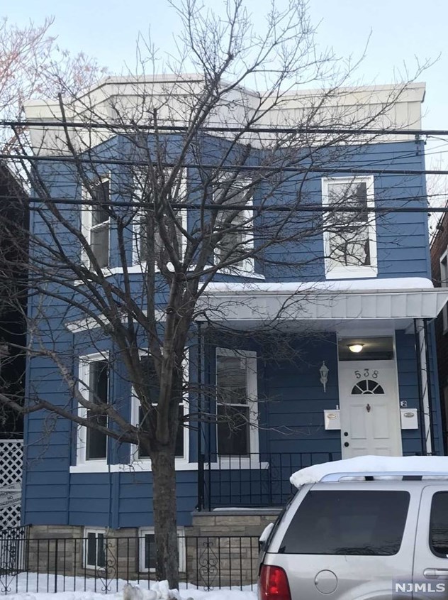 538 36th St #1, Union City, NJ 07087