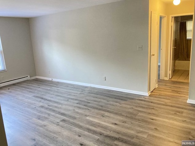 100 Pierson Miller Dr Apt E28, Pompton Falls, NJ 07442