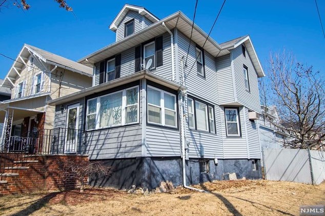 16 Winant Ave, Ridgefield Park, NJ 07660