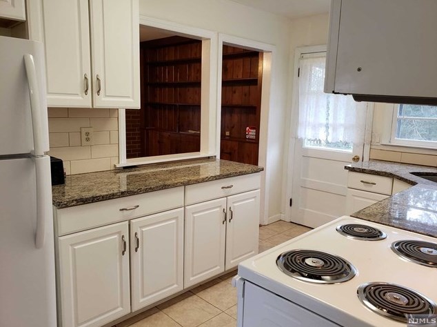 46 Pennsylvania Ave, Montvale, NJ 07645
