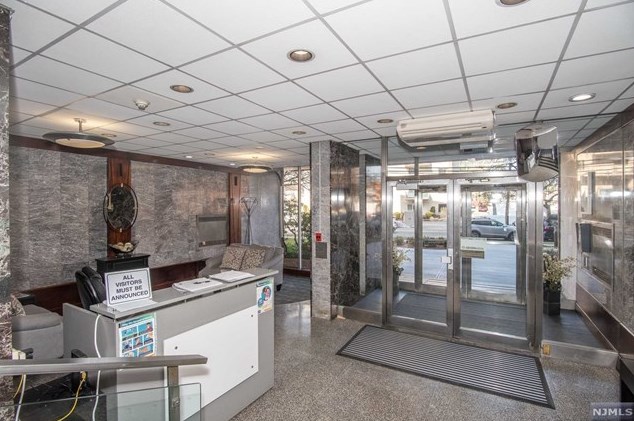 90 Prospect Ave #3e, Hackensack, NJ 07601