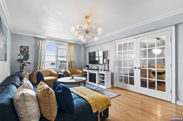 8600 Boulevard E #4h, North Bergen, NJ 07047