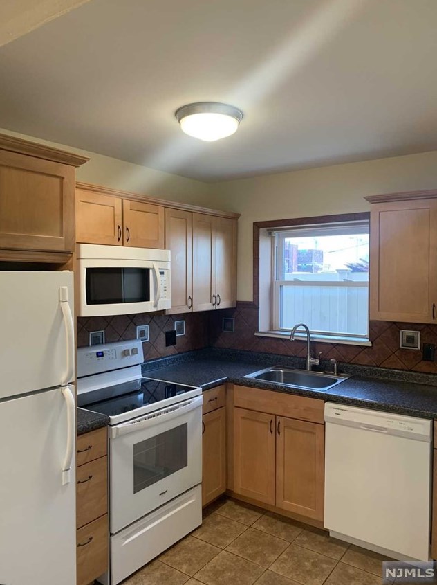 199 Bergen Turnpike #1m, Ridgefield Park, NJ 07660