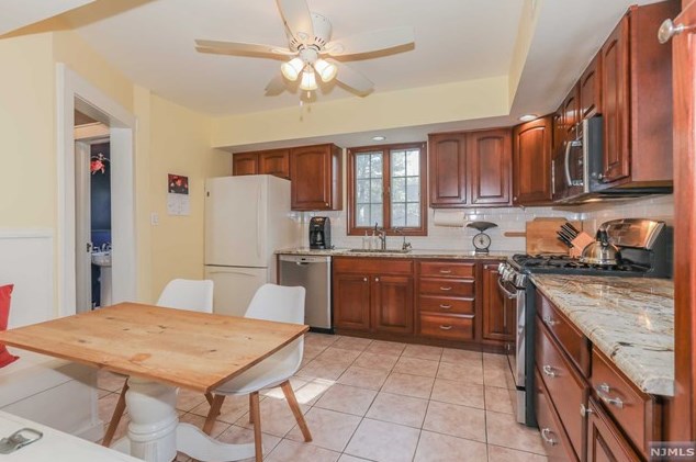 103 Conklin Ave, Hillsdale NJ  07642-2239 exterior