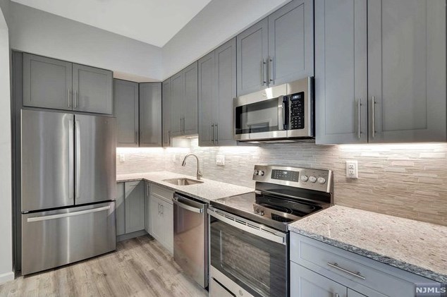 241-243 Teaneck Rd #1a, Ridgefield Park, NJ 07660