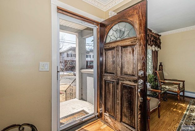 717 Rutland Ave, Teaneck, NJ 07666