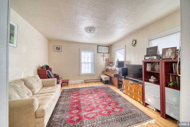188 Livingston St, Rockleigh, NJ 07647