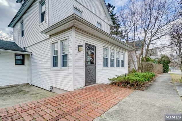 170 Fulton St, N Milford, NJ 07646