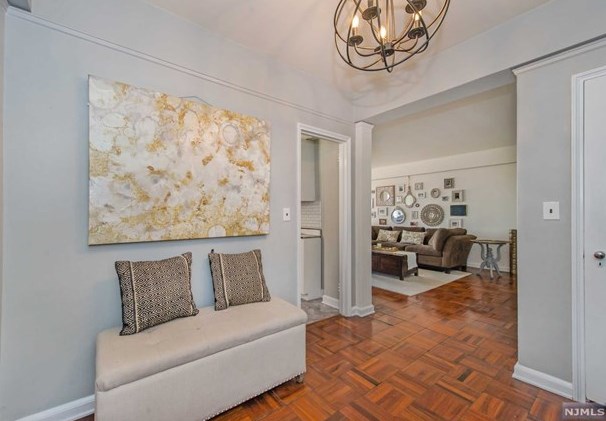 10 Crestmont Rd #2l, Montclair, NJ 07042