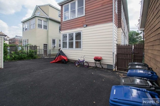 1329 Alina St, Elizabeth, NJ 07208
