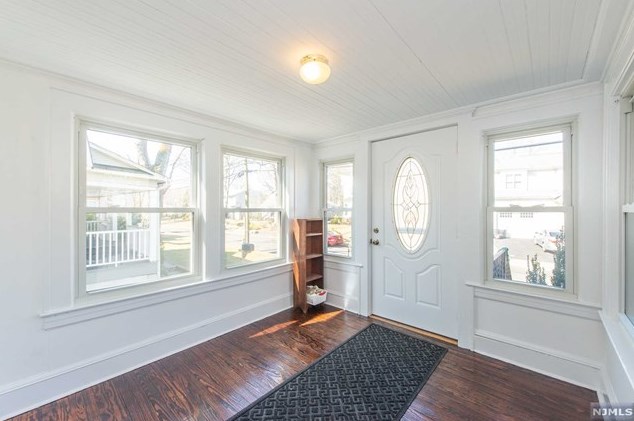 441 4th Ave, Westwood, NJ 07675