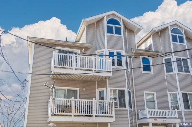 4515 Smith Ave #12, North Bergen, NJ 07047