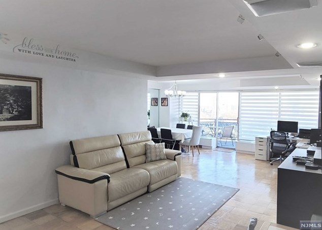 2077 Center Ave #16j, West Fort Lee, NJ 07024