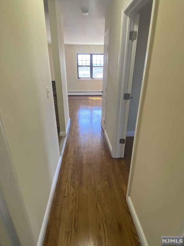 51 Essex St #d, Maywood, NJ 07607