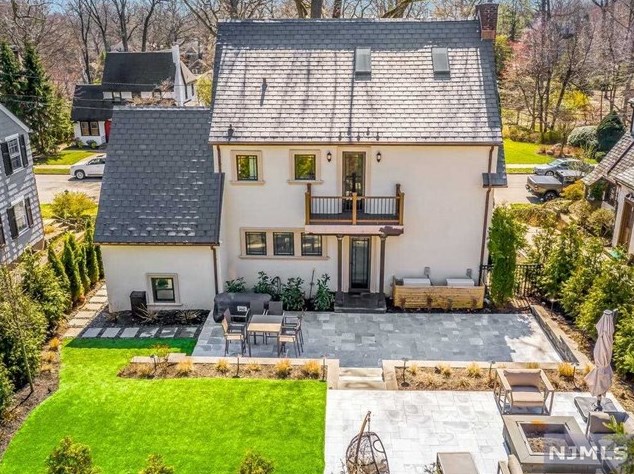 457 Alpine Terrace, Ridgewood, NJ 07450