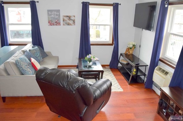 435 Teaneck Rd #3, Ridgefield Park, NJ 07660
