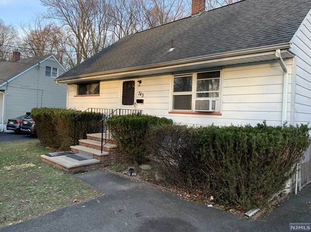 743 Newcomb Rd, Ridgewood, NJ 07450